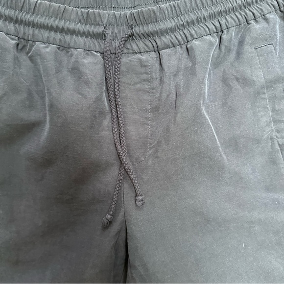 Banana Republic Athletic Style Mid Rise Ankle Pants Size 6 - Picture 13 of 13